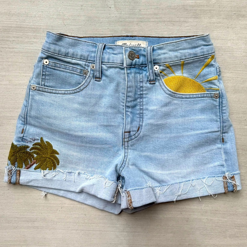 Madewell High-Rise Denim Shorts: Sun Embroidered Edition size 23